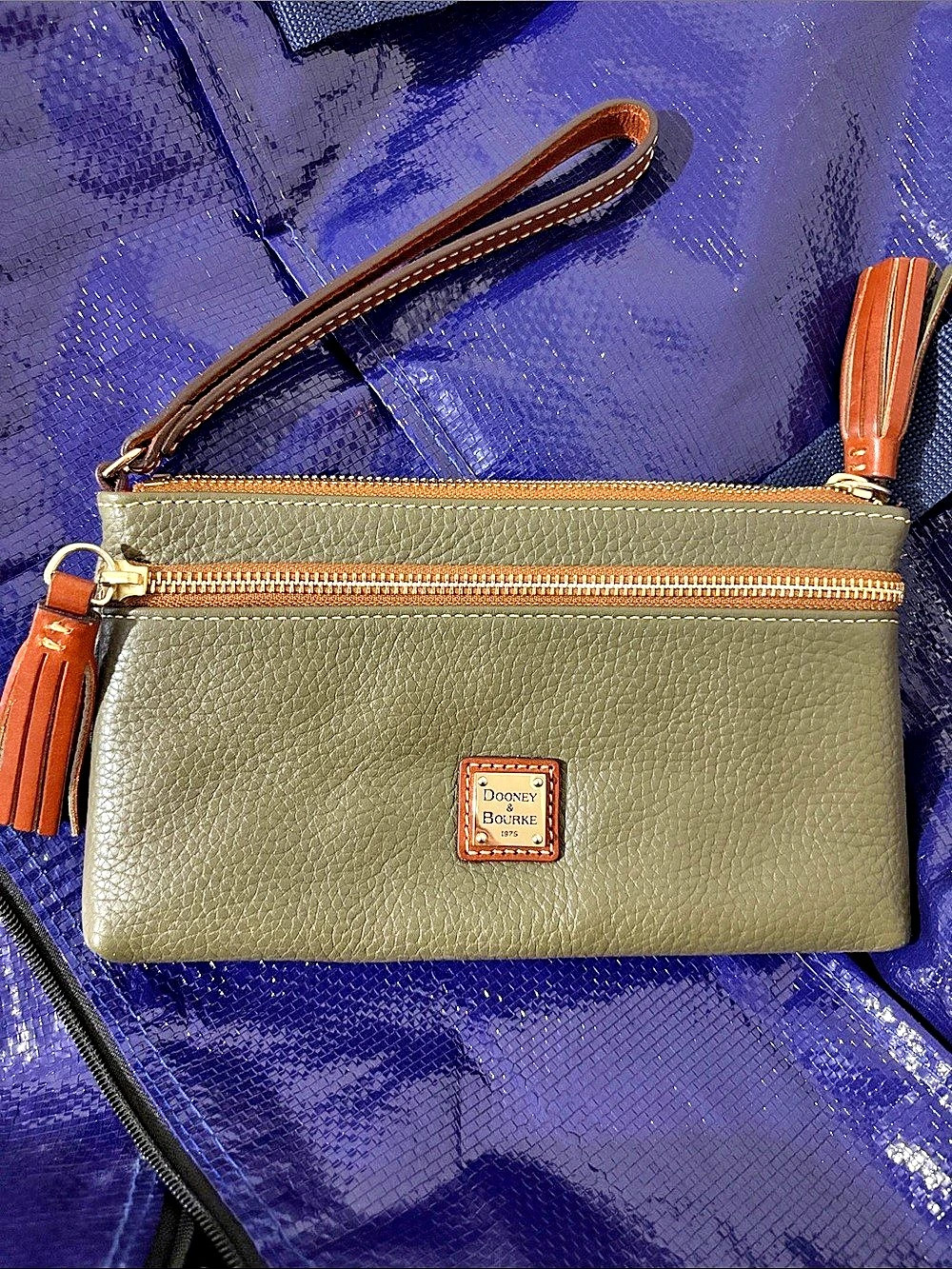 Dooney & Bourke Pebble Grain Double Zip Wristlet Green & Brown